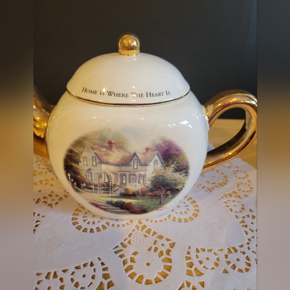 Thomas Kinkade Teleflora Teapot Home is Where the Heart Is - Picture 2 of 6